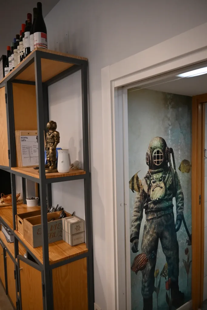 Vista del Restaurante El Viejo Buzo en Cudillero